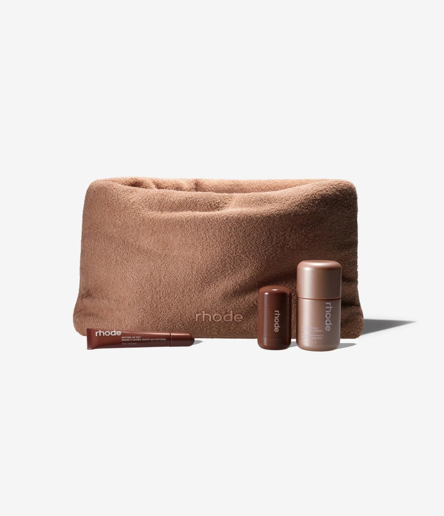the summer kit
WARM-WEATHER ESSENTIALS