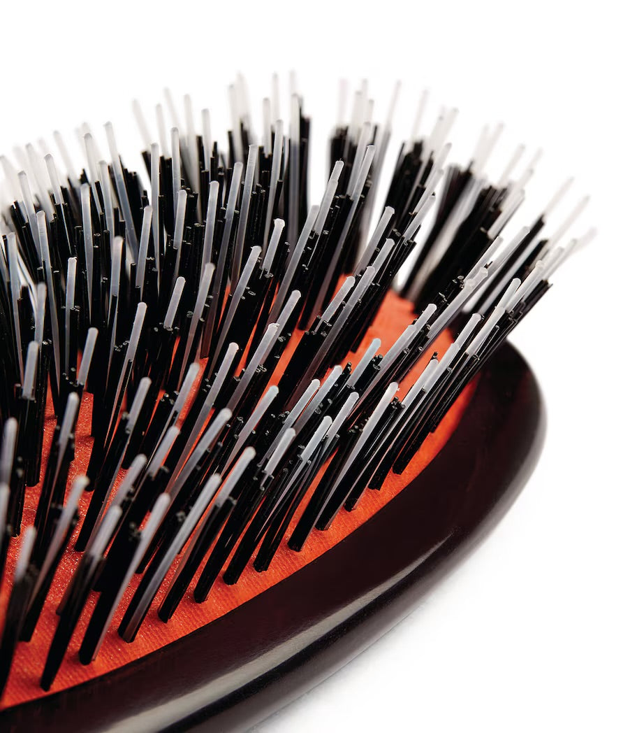 MASON PEARSON
Mixed Bristle Pocket Hairbrush