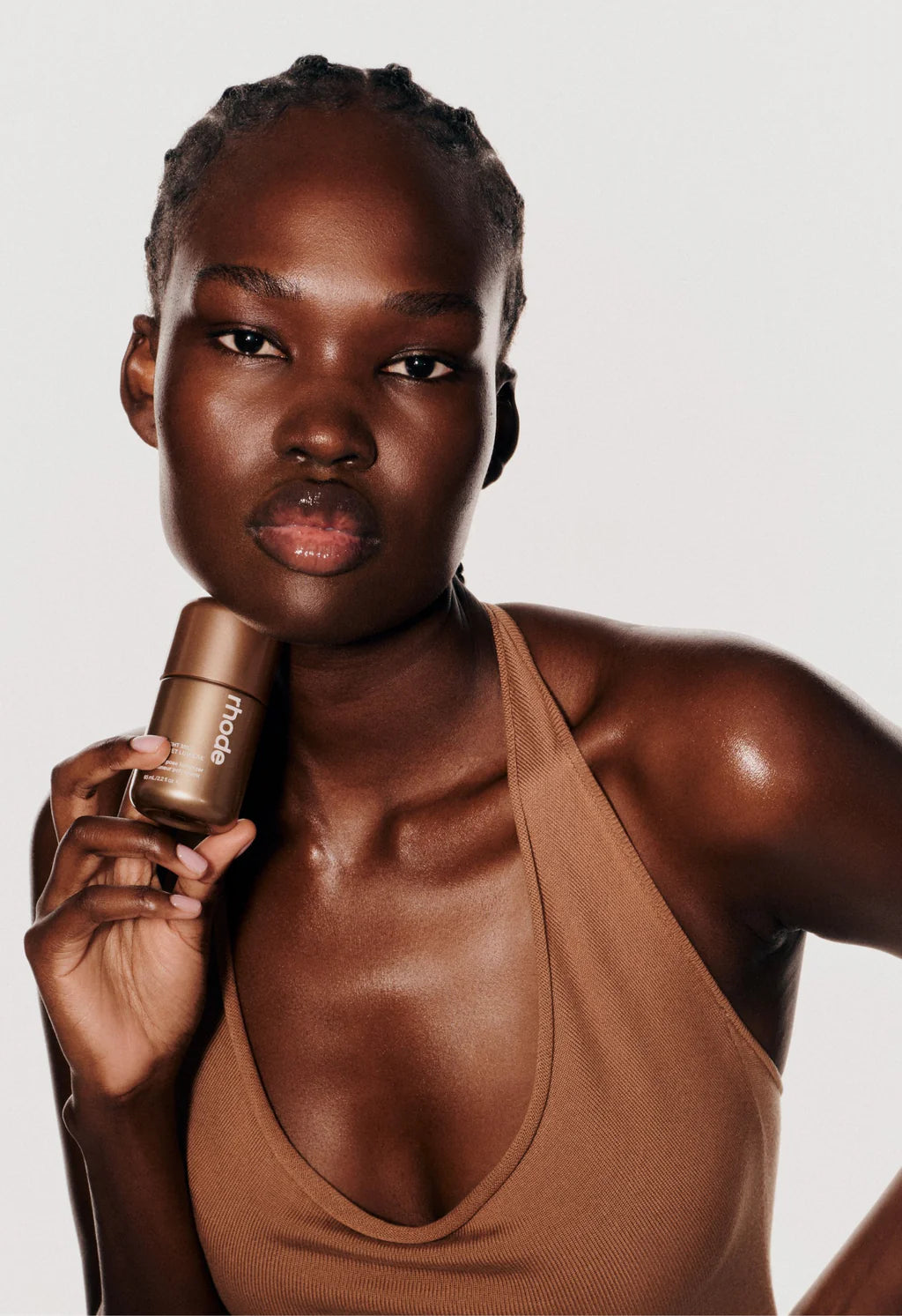 highlight milk
MULTIPURPOSE LUMINIZER